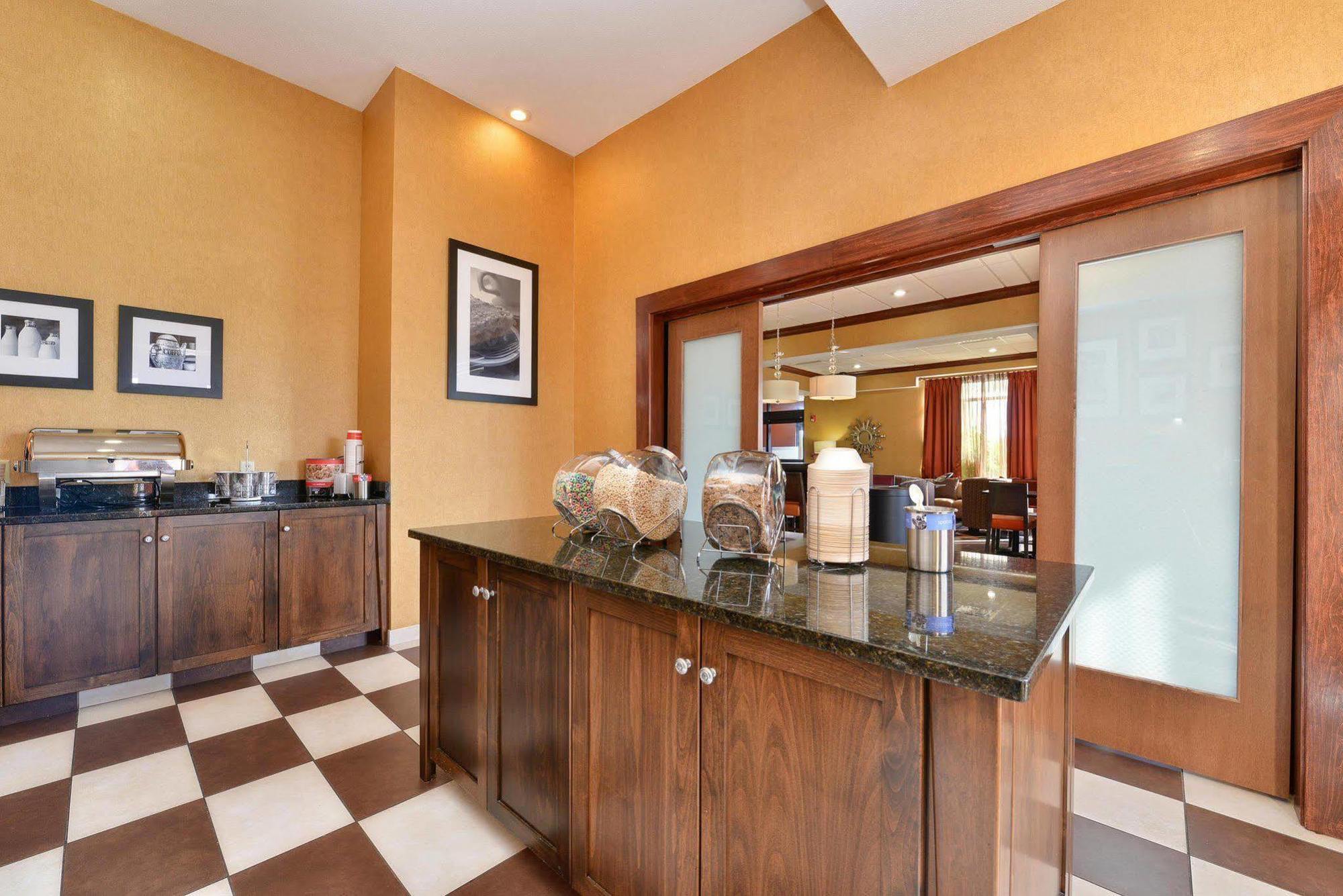 Hampton Inn Keokuk Zewnętrze zdjęcie